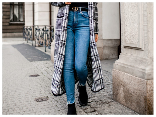 Kolekcja jeans plus size – jak stylizować ją jesienią?