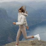 Styl sportowy inspirowany Deca thlon – jak stworzyć wygodny look z produktami eButik